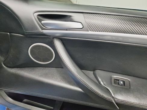 Used 2012 BMW X6 M image 16