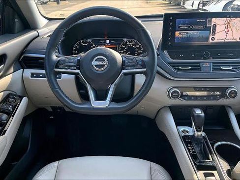 Certified 2024 Nissan Altima 2.5 SL image 7