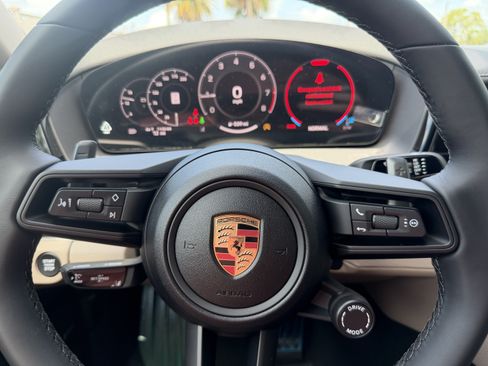New 2026 Porsche Panamera RWD image 33