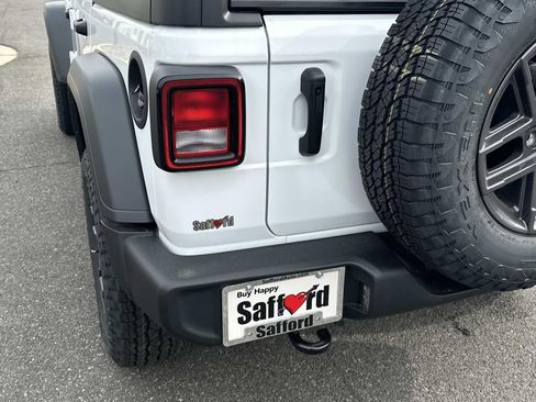 New 2026 Jeep Wrangler Unlimited Sport AWD/4WD image 11