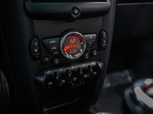 Used 2011 MINI Cooper John Cooper Works FWD image 17