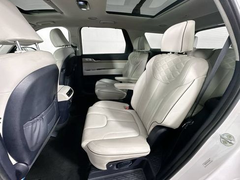 Used 2022 Hyundai Palisade Limited AWD/4WD image 4