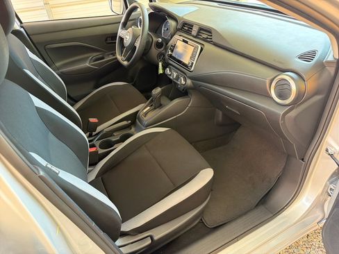 Used 2025 Nissan Versa S w/ Trunk Package FWD image 25