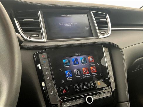 Certified 2025 INFINITI QX50 Luxe image 8