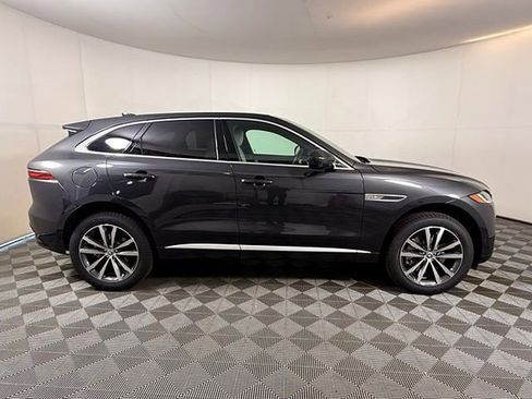 Used 2026 Jaguar F-PACE R-Dynamic S AWD/4WD image 9