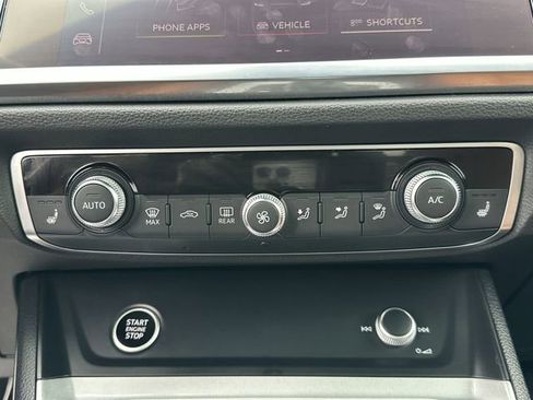 Used 2021 Audi Q3 2.0T Premium w/ Convenience Package image 20