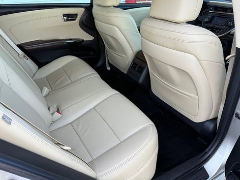 Used 2013 Toyota Avalon XLE Touring image 34