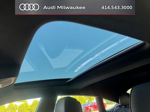 Used 2023 Audi A5 2.0T Premium w/ Convenience Package AWD/4WD image 11
