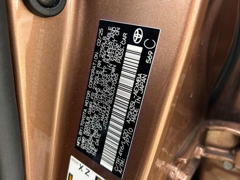 Certified 2025 Toyota Crown Limited image 10