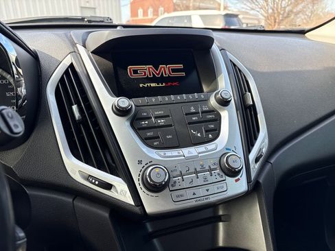 Used 2015 GMC Terrain SLT w/ Chrome Appearance Package image 21