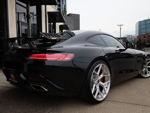Used 2016 Mercedes-Benz AMG GT S image 16