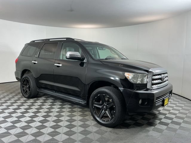 Used 2010 Toyota Sequoia Platinum AWD/4WD image 3