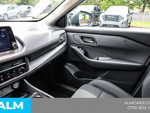 Used 2024 Nissan Rogue S FWD image 37