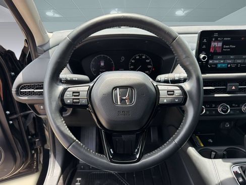 Used 2024 Honda HR-V EX-L image 11