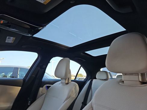 Used 2023 Mercedes-Benz C 300 Sedan image 24