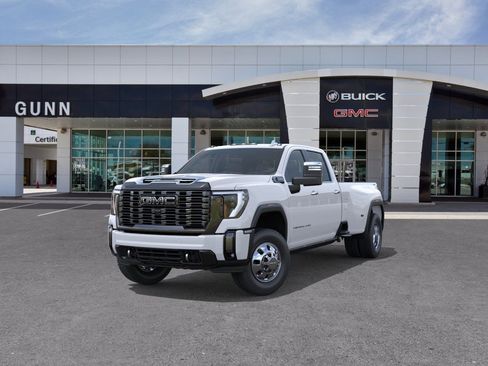 New 2026 GMC Sierra 3500 Denali Ultimate w/ LPO, Black Badging Package image 8