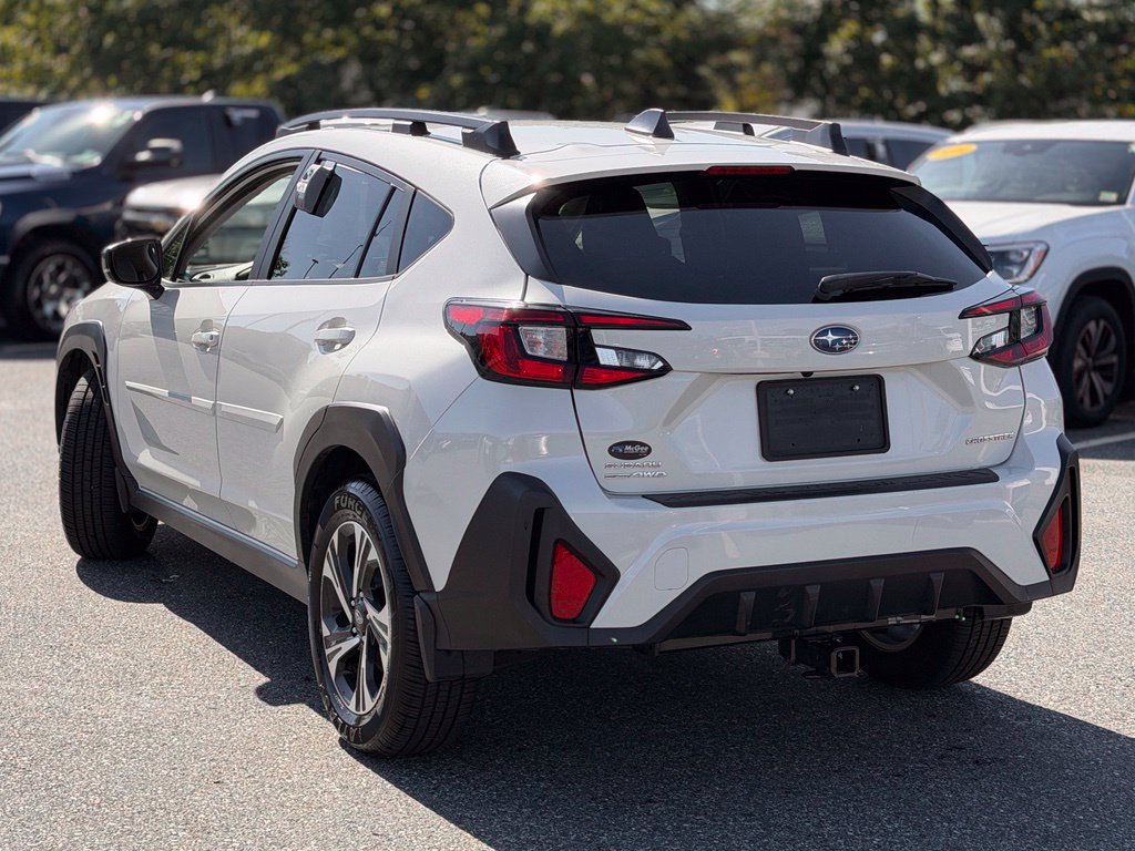 Used 2024 Subaru Crosstrek 2.0i Premium AWD/4WD image 3