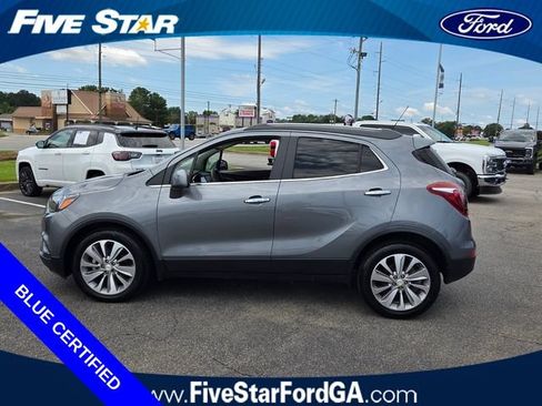 Used 2020 Buick Encore Preferred FWD image 4