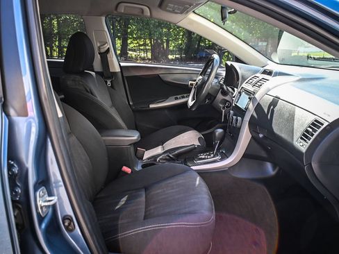 Used 2013 Toyota Corolla S FWD image 16