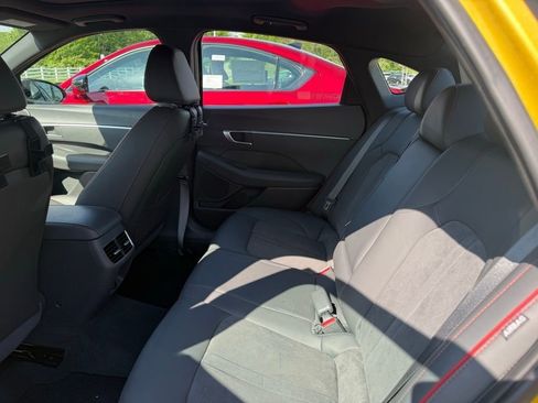 Used 2021 Hyundai Sonata SEL Plus w/ Tech Package image 15