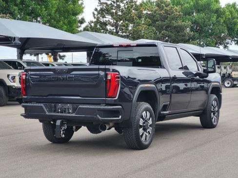 Used 2024 GMC Sierra 2500 Denali w/ Denali Reserve Package AWD/4WD image 7