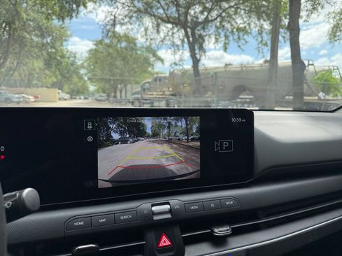 Used 2025 Kia K4 LXS image 22