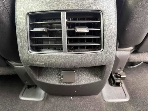 Used 2012 Ford Edge Limited w/ Driver Entry Pkg image 37