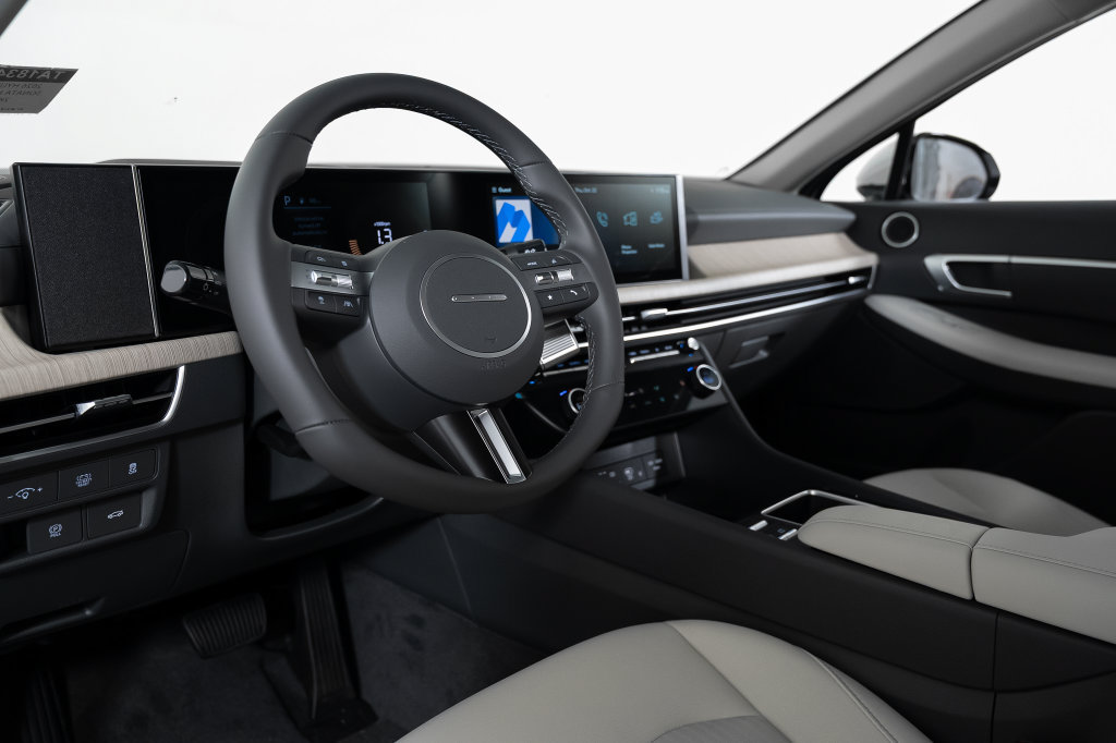 New 2026 Hyundai Sonata SEL FWD image 24