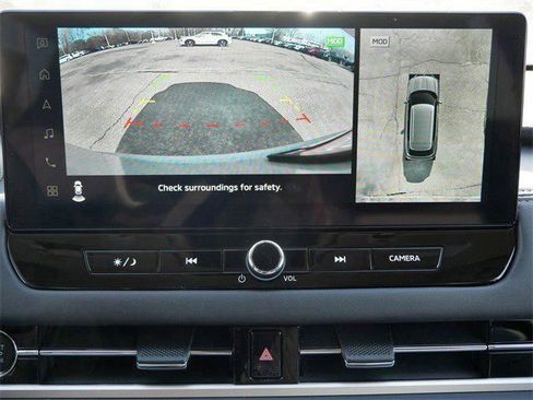 New 2026 Mitsubishi Outlander SE image 9