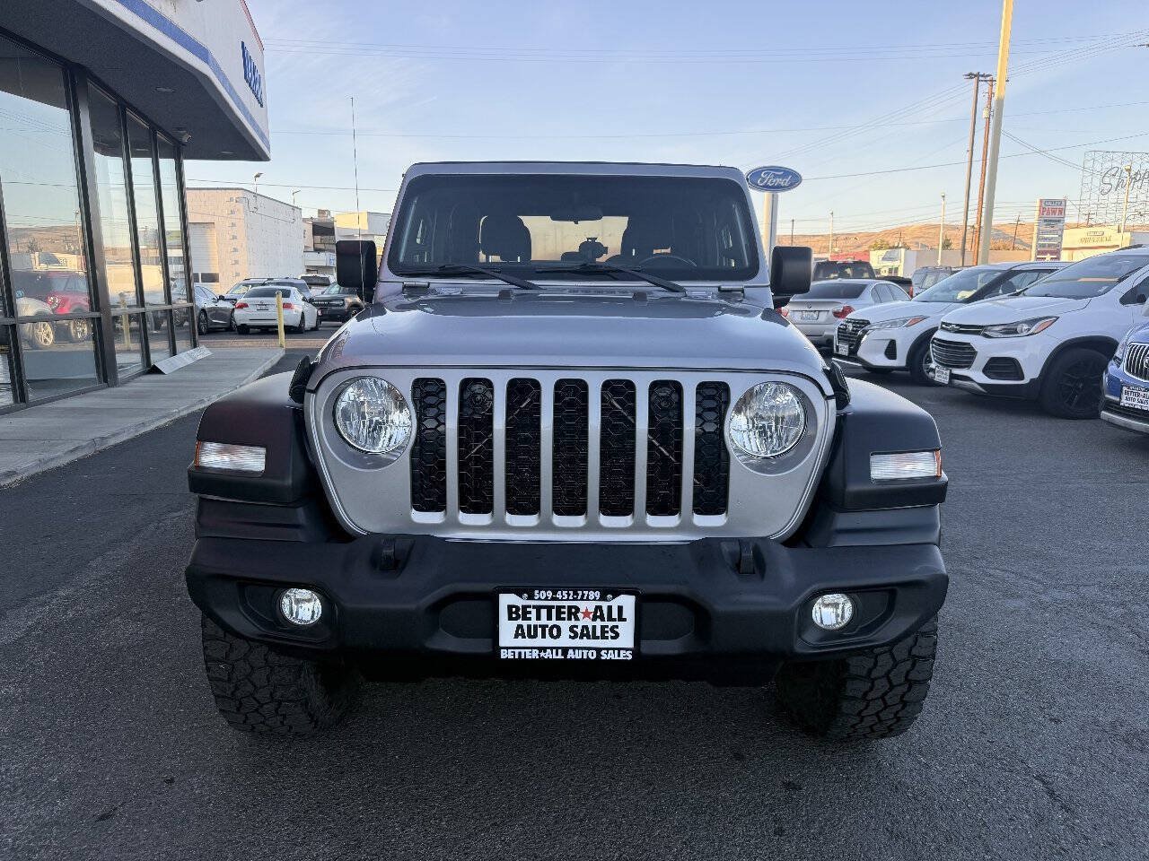 Used 2020 Jeep Gladiator Sport w/ Quick Order Package 24S AWD/4WD image 2