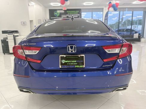 Used 2021 Honda Accord Sport image 11