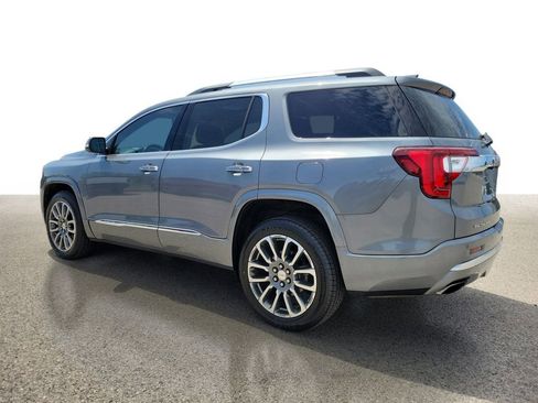 Used 2021 GMC Acadia Denali w/ Denali Ultimate Package AWD/4WD image 3