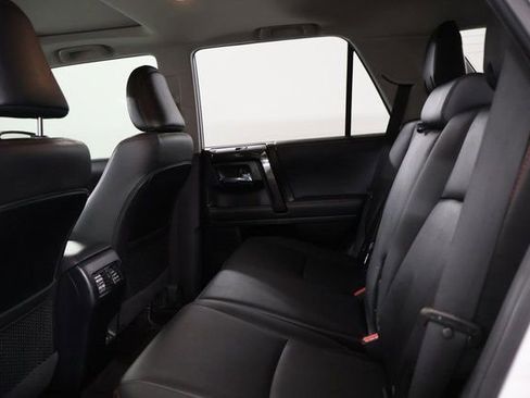 Certified 2024 Toyota 4Runner TRD Off-Road Premium w/ Moonroof Package AWD/4WD image 31