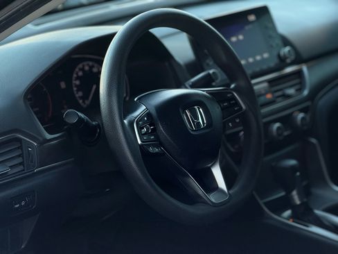 Used 2020 Honda Accord LX image 9