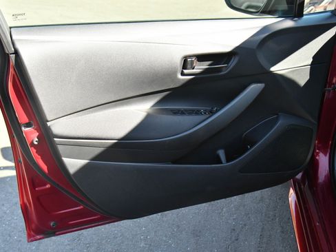 Used 2024 Toyota Corolla LE image 13