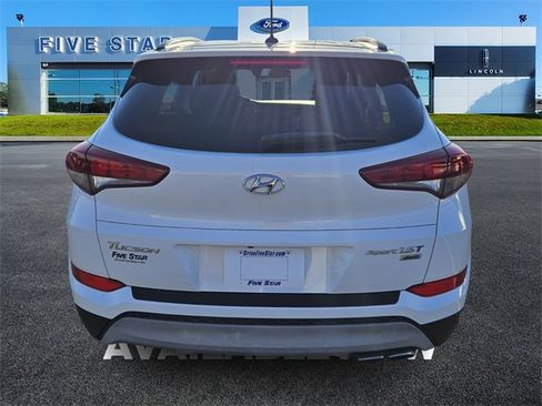 Used 2017 Hyundai Tucson Sport w/ Cargo Package image 6