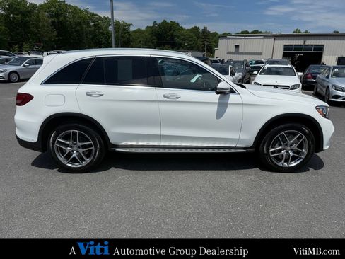 Used 2016 Mercedes-Benz GLC 300 4MATIC image 9