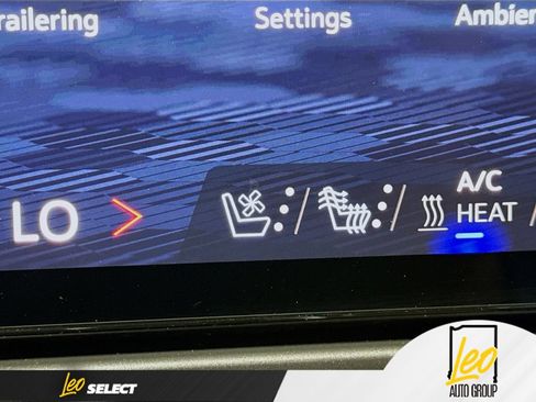 Used 2026 Chevrolet Equinox EV RS w/ Convenience Package II FWD image 22