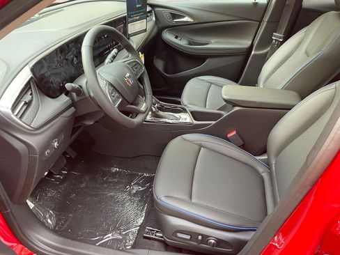New 2026 Buick Encore GX Sport Touring w/ Advanced Technology Package FWD image 9