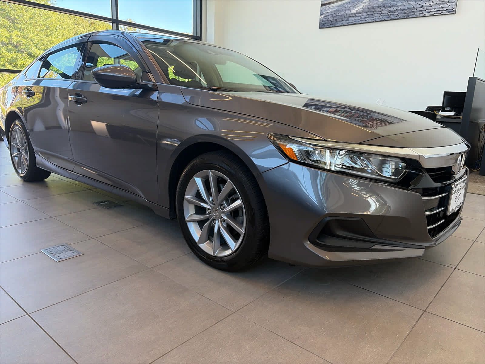 Used 2021 Honda Accord LX image 6