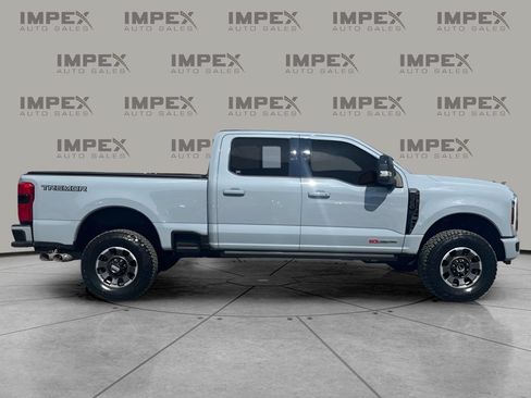 Used 2024 Ford F350 Lariat w/ Lariat Ultimate Package AWD/4WD image 6