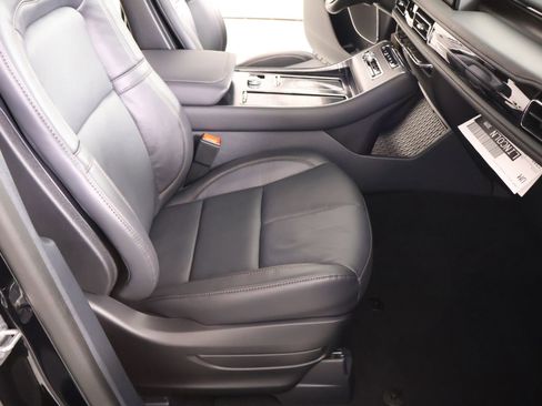New 2026 Lincoln Aviator Reserve AWD/4WD image 14