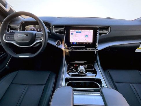 New 2025 Jeep Wagoneer Series II image 5