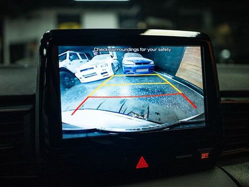 Used 2019 Hyundai Veloster 2.0 Premium image 18