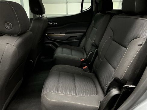 Used 2023 GMC Acadia SLE w/ Driver Convenience Package image 24