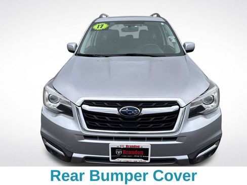 Used 2017 Subaru Forester 2.5i Touring AWD/4WD image 9