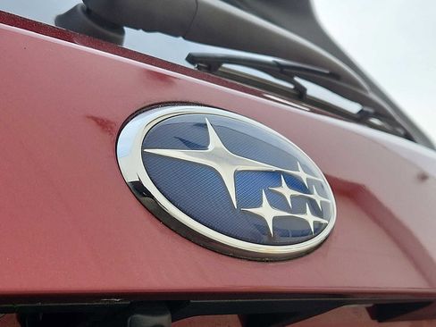 Used 2021 Subaru Forester Premium image 31