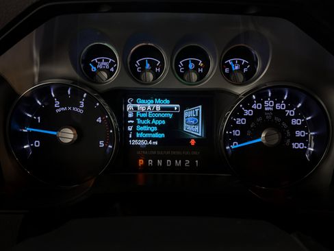 Used 2016 Ford F250 Lariat w/ Lariat Ultimate Package image 16