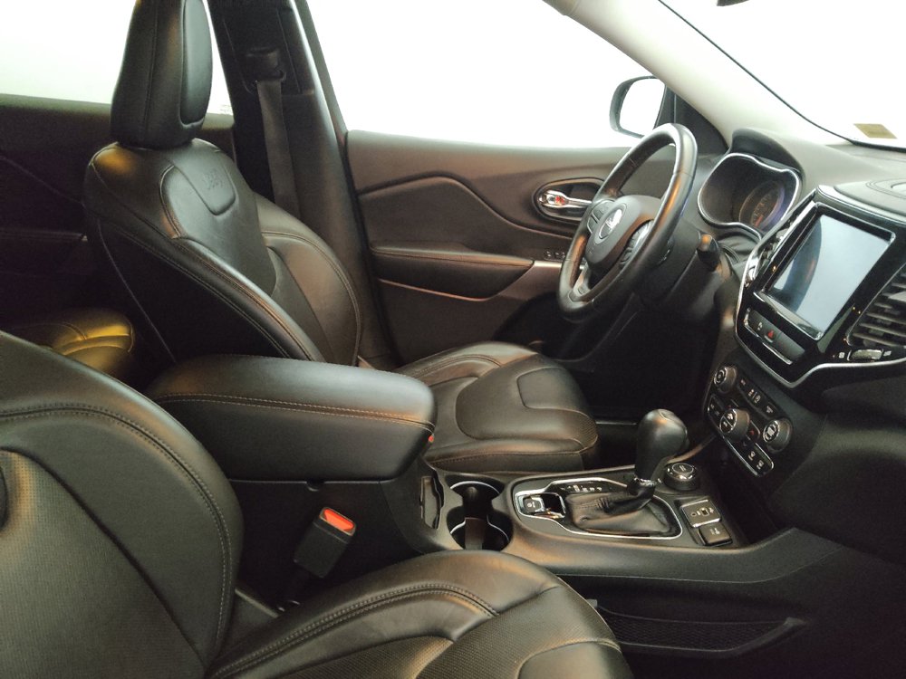 Used 2019 Jeep Cherokee Limited AWD/4WD image 21