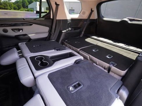 Used 2025 Honda Pilot Touring image 26